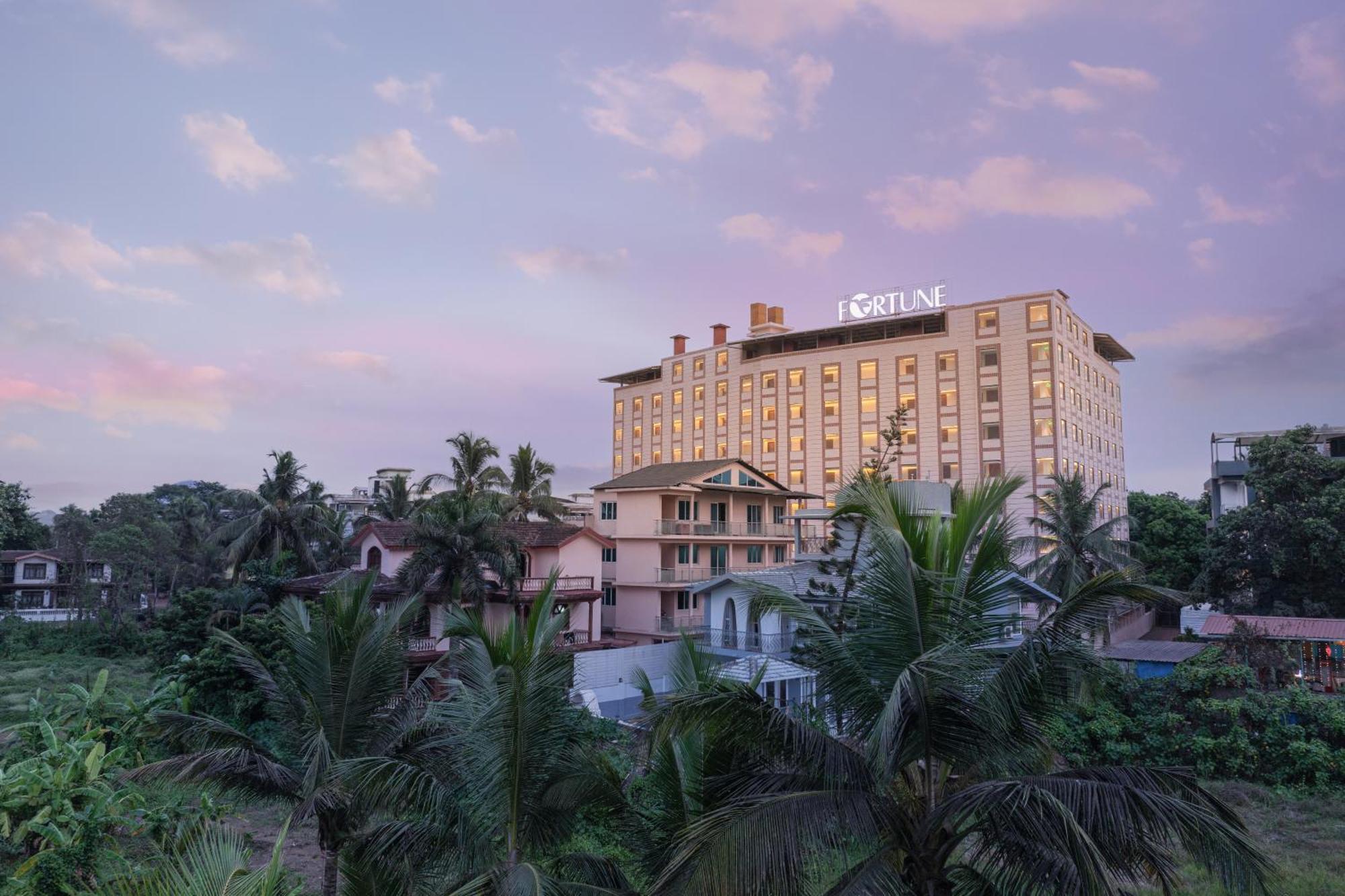 Fortune Select Candolim, Goa - Member Itc Hotels' Group エクステリア 写真
